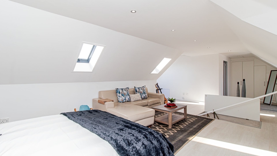 4 Bedroom Property for Sale in Beachfront Western Cape